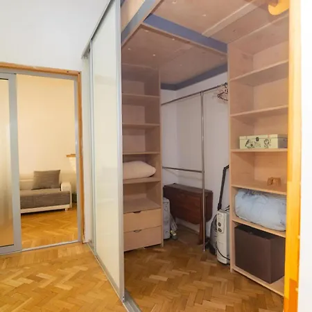 アパート Spacious Old Town 3 Bedroom Flat *